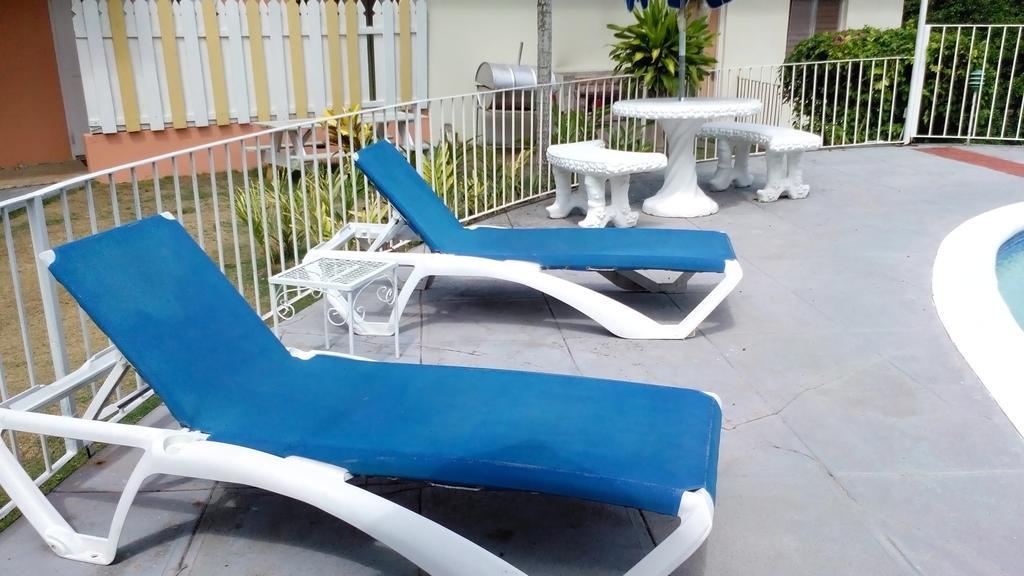 Silver Creek Resort Runaway Bay Esterno foto